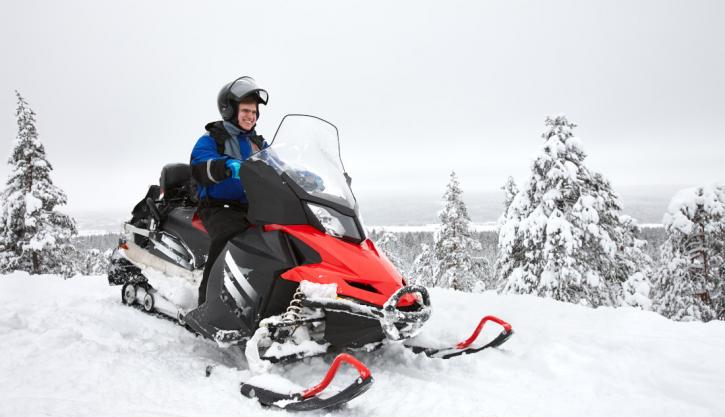 rovaniemi-snowmobile-northern-light-hunt-2